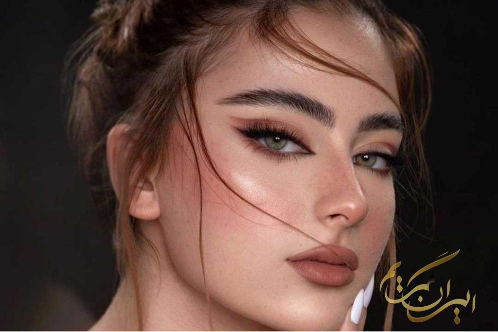 تکنیک‌های آرایش برای چشم‌های بادامی