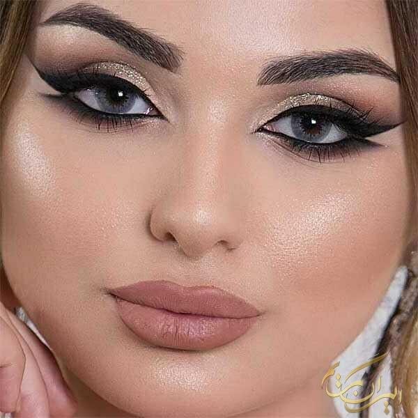 چگونه آرایشی مناسب برای صورت گرد داشته باشیم؟
