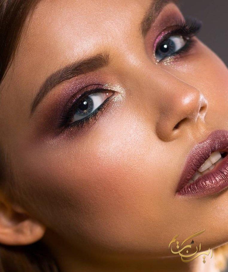آموزش قدم‌به‌قدم گریم متالیک و براق مخصوص مهمانی‌های ۲۰۲۶